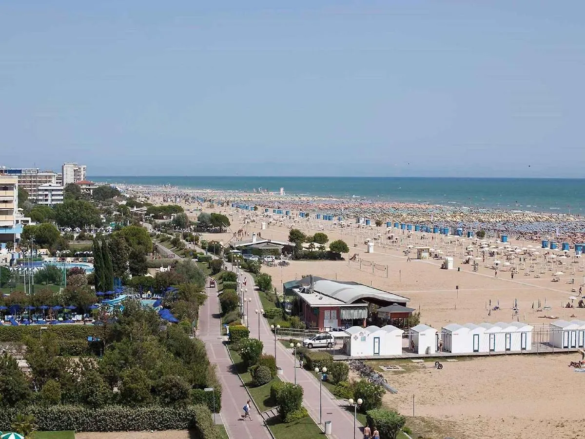 Appartement Holiday Home In Bibione 38368 Italië